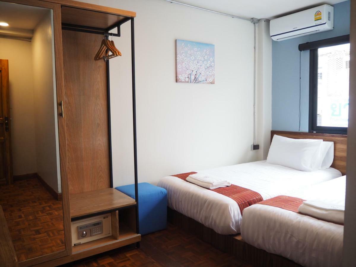 Boonnark Bed Night Bazaar No Car Parking Apartment Chiang Mai Exterior foto
