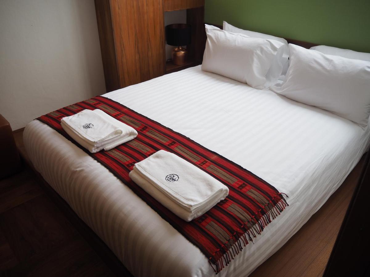 Boonnark Bed Night Bazaar No Car Parking Apartment Chiang Mai Exterior foto